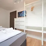 At Winterhafen Lägenhet *