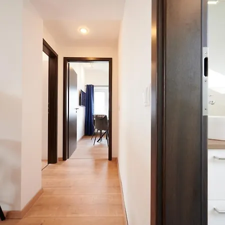 Apartment At Winterhafen Linz