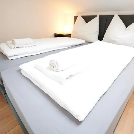 At Winterhafen Apartment